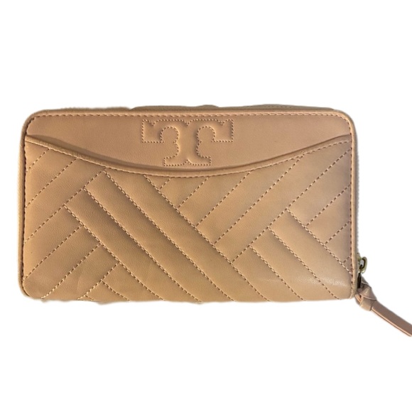 Tory Burch Handbags - Tory Burch EUC Pale Pink Alexa Quilted Leather Women's Zip Around  Wallet